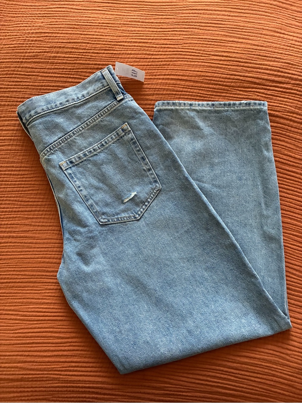GAP Women's High Rise Barrel Light Blue Denim Jeans